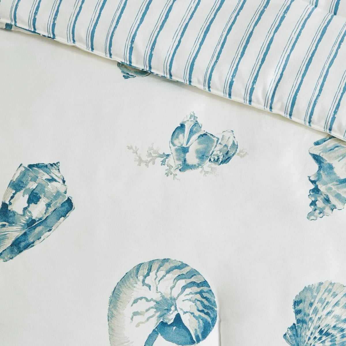 Coastal Reversible Comforter Set 4 Piece J886734