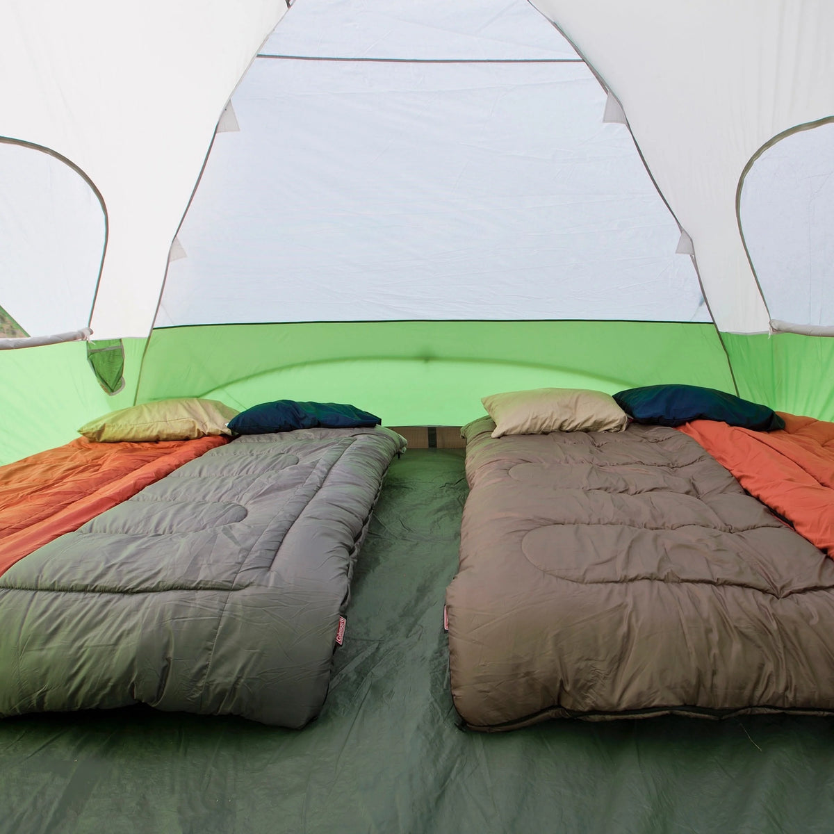 8-Person Tent with Screen Room S1949