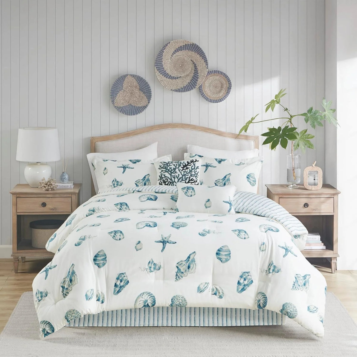Coastal Reversible Comforter Set 4 Piece J886734