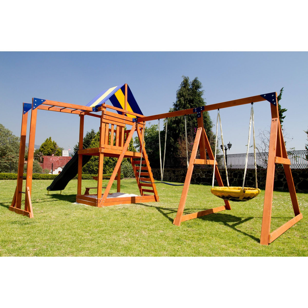 Wooden Swing Set L8483