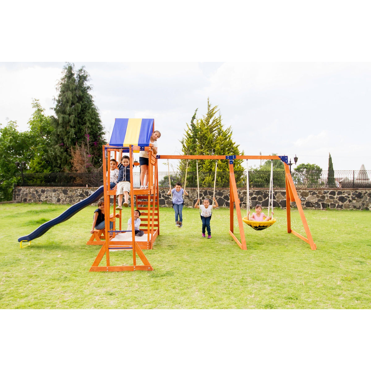 Wooden Swing Set L8483