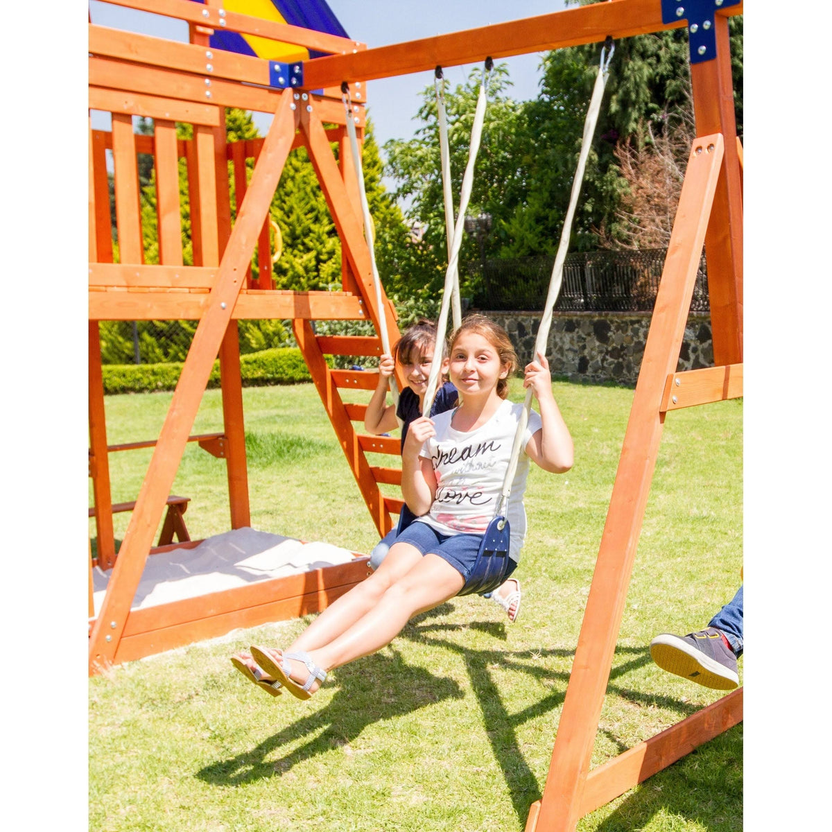 Wooden Swing Set L8483