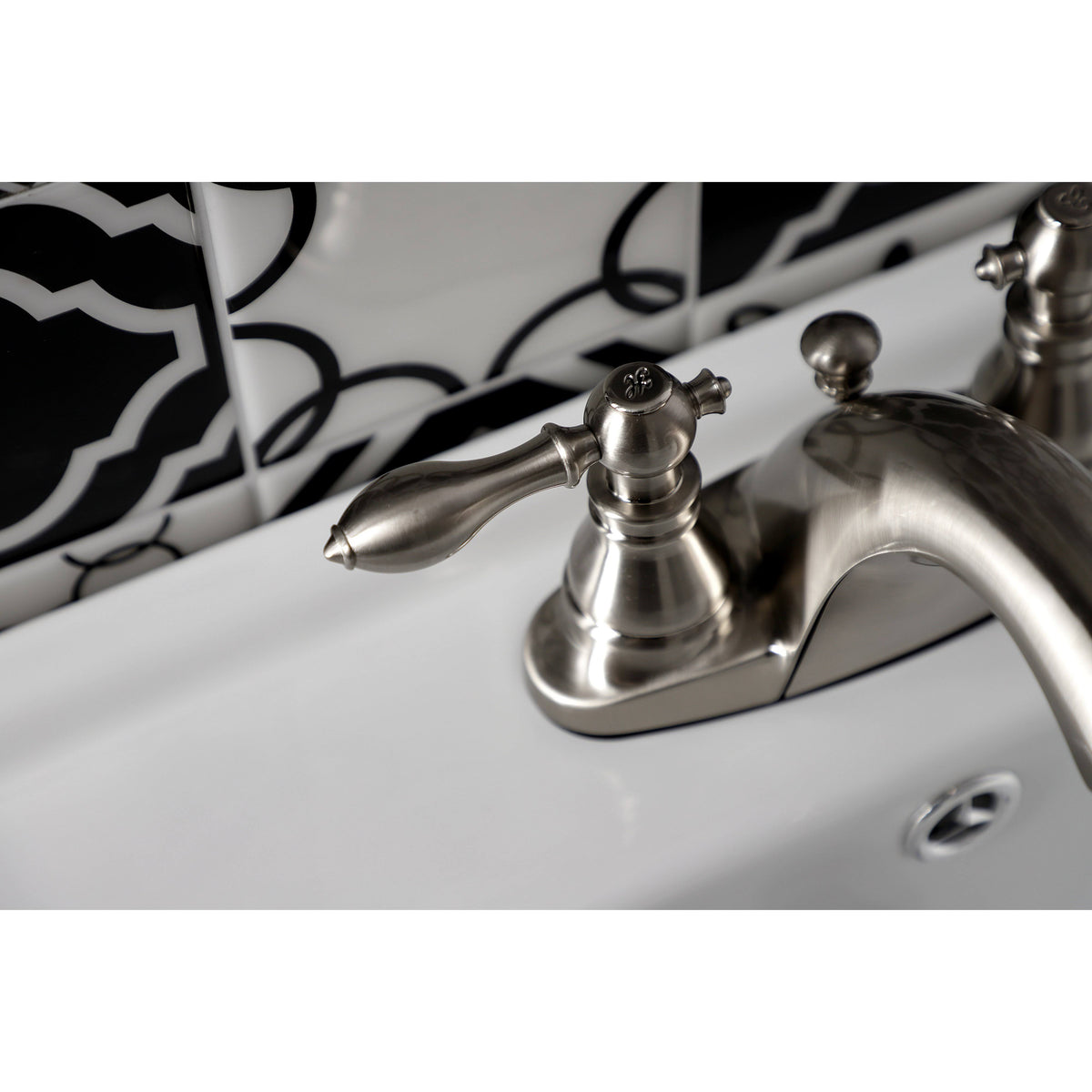 Brushed Nickel Centerset Bathroom Faucet Y275245