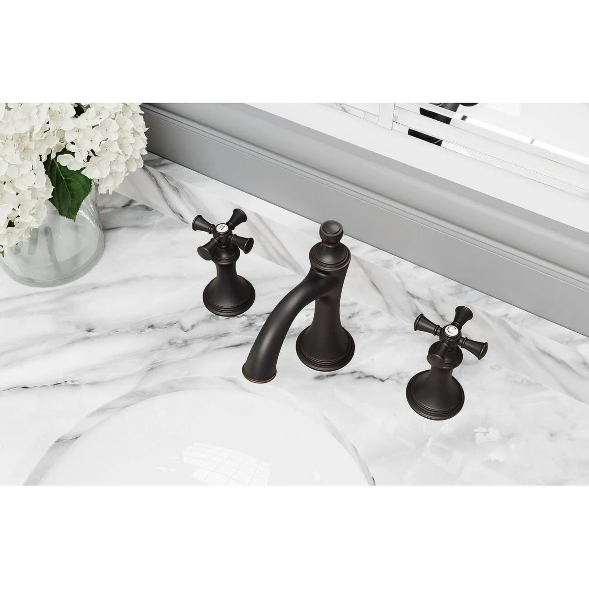 1.2 GPM Widespread Bathroom Faucet I392