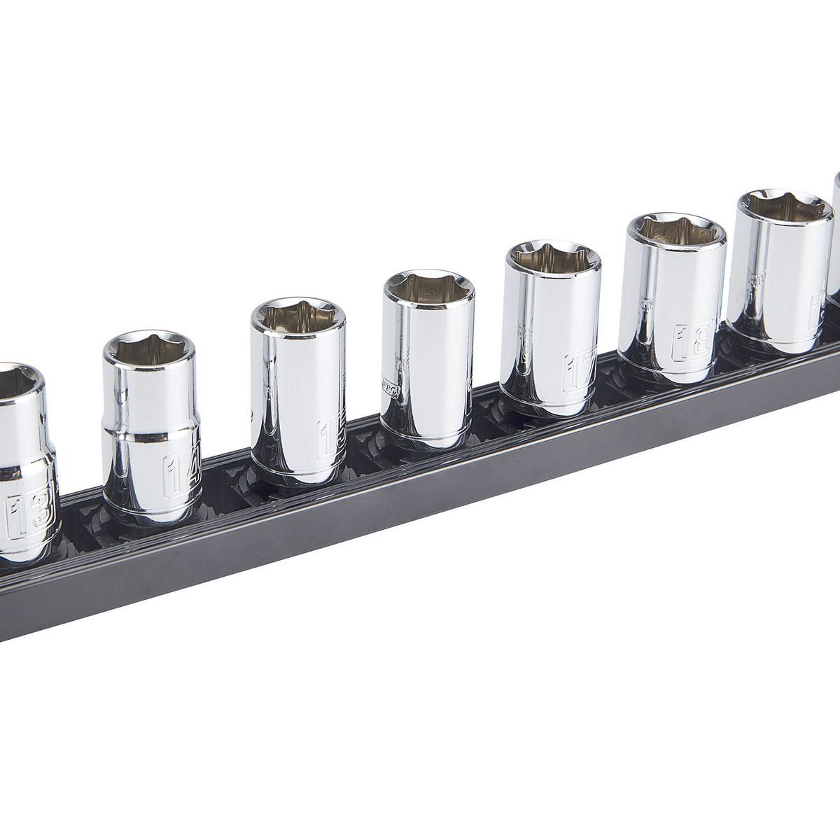 1/2 in. Magnetic Socket Rail with Twist Lock M3119