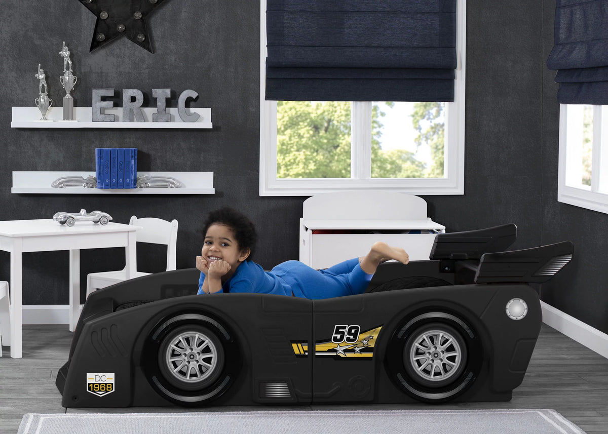 Plastic Toddler Bed X368993